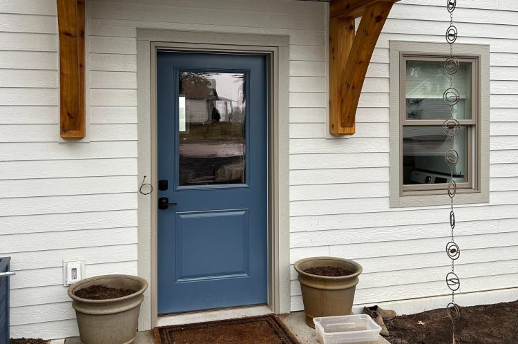 Cozy Studio Suite front door